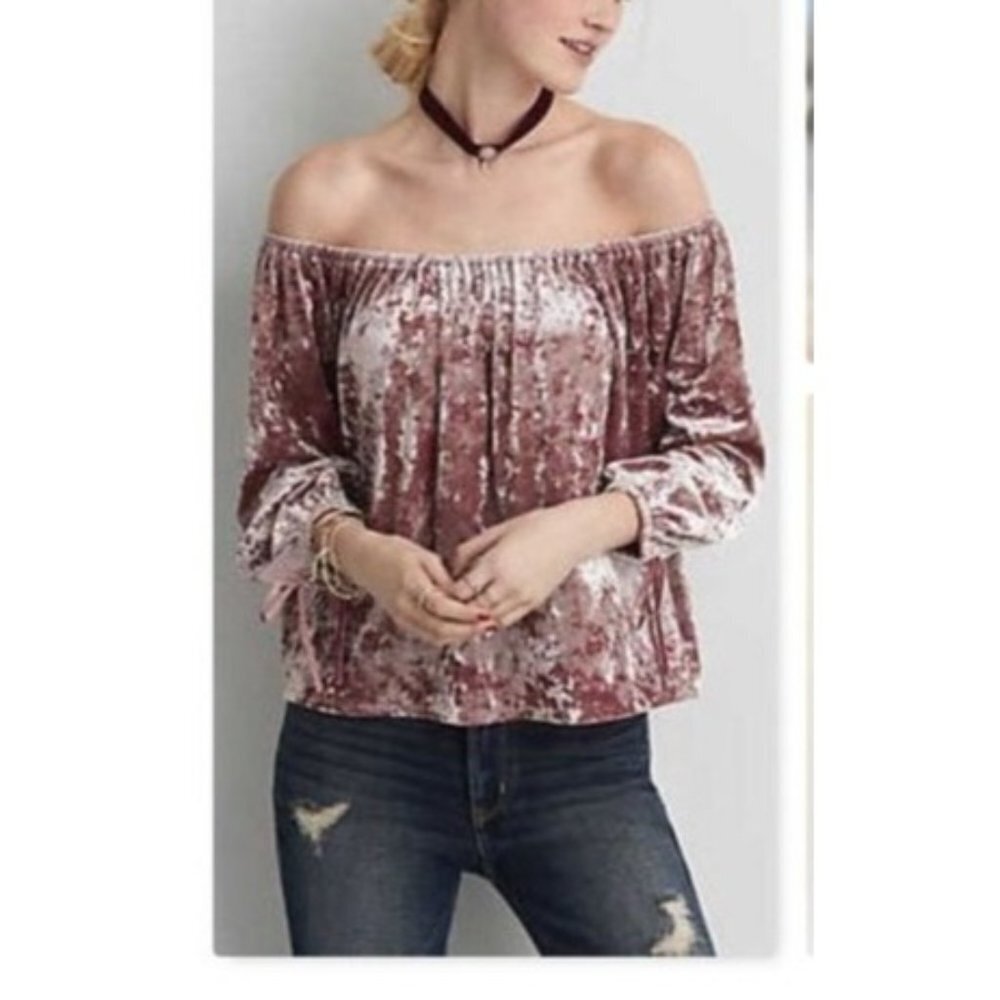 American Eagle Outfitters‎ Crushed Off-Shoulder Blouse Top size M Velvet Pink